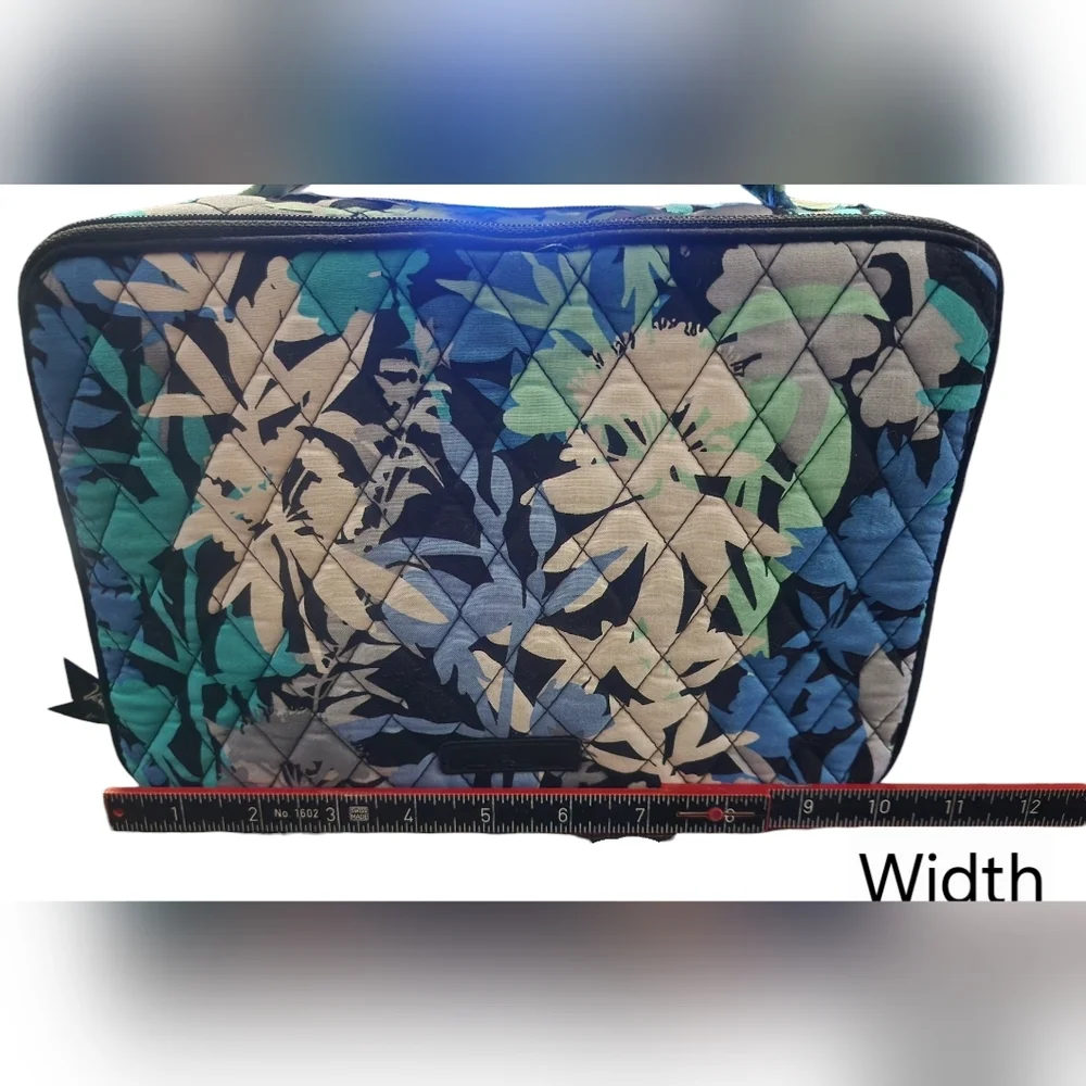 Vera Bradley Large Blush & Brush Makeup Case, Camofloral​ - Picture 6 of 8